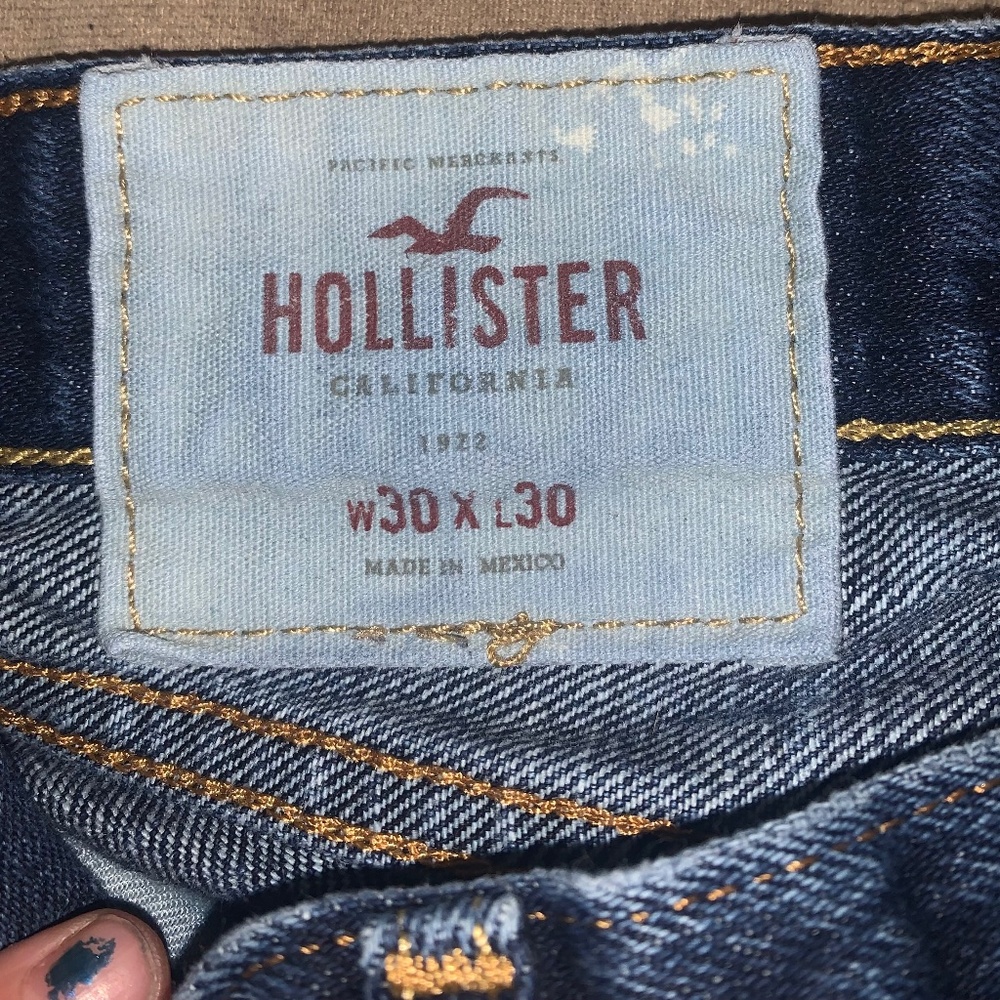 Men’s Hollister jeans